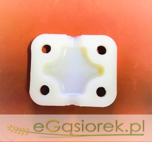 Pokrywa plastikowa pedału gazu Zetor