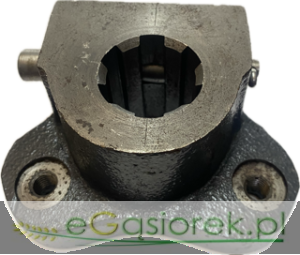 Mocowanie sprzęgła napędu hederu